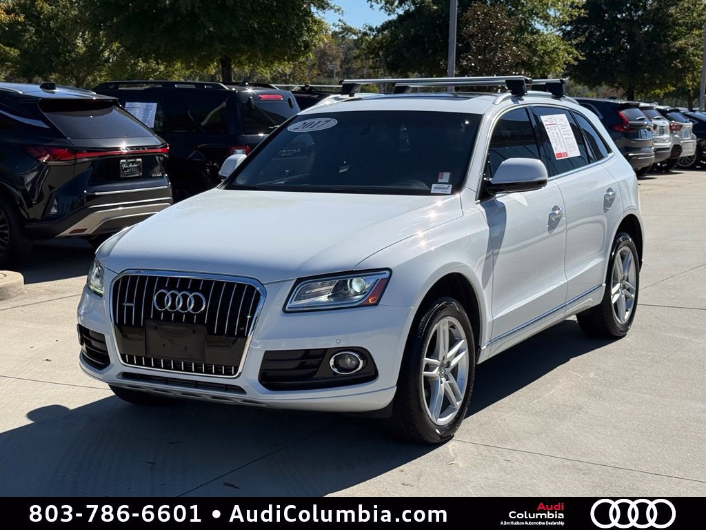 Used 2017 Audi Q5 2.0T Premium Plus w/ Technology Package AWD/4WD image 9