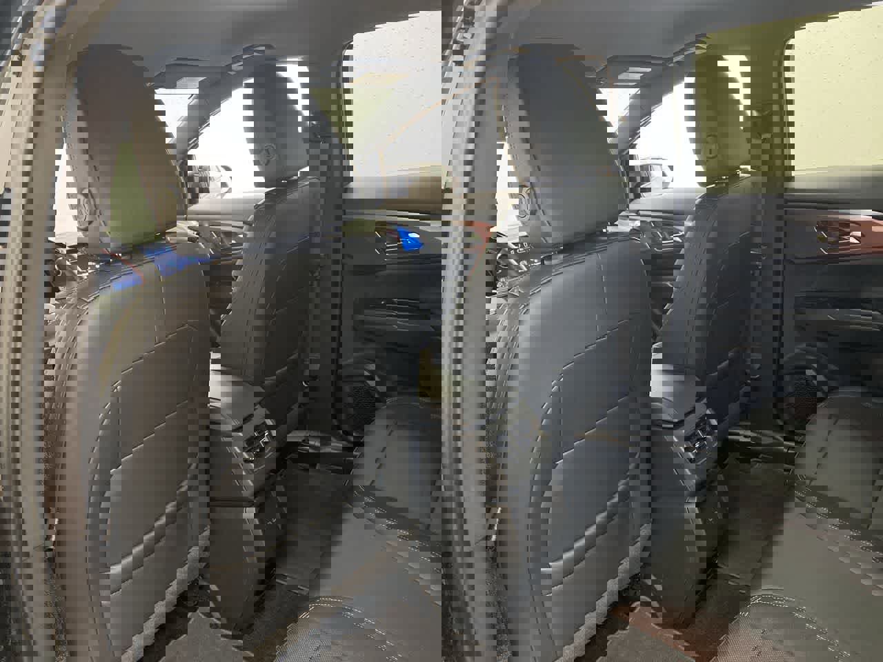 Used 2024 Chevrolet Equinox EV RS image 17