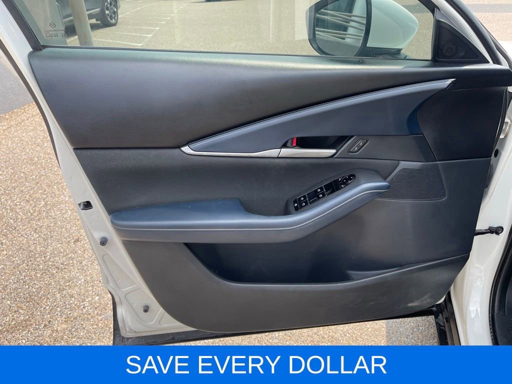 Used 2020 MAZDA CX-30 FWD image 13