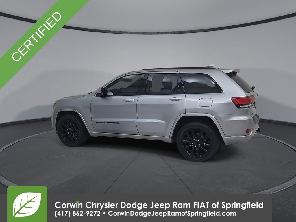 Used 2021 Jeep Grand Cherokee Laredo X AWD/4WD image 9