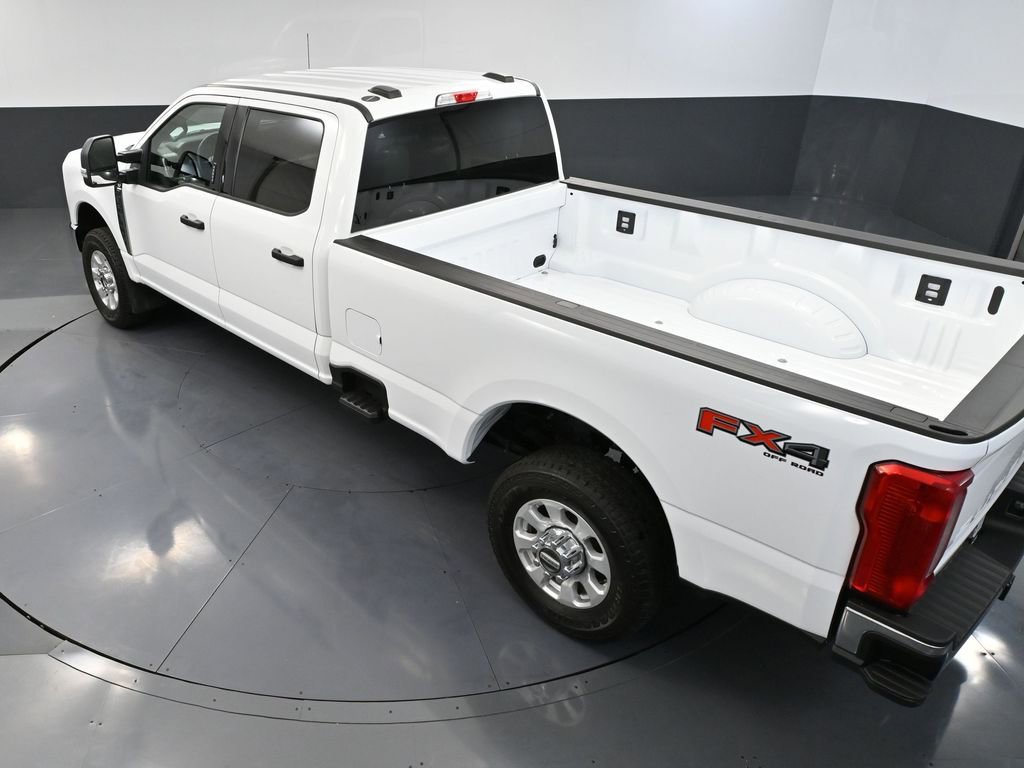 Used 2024 Ford F350 XLT w/ FX4 Off-Road Package image 53