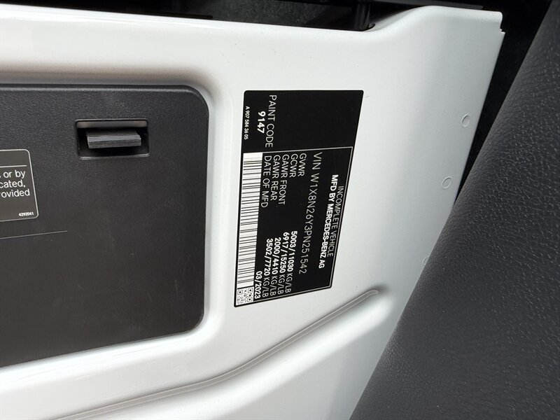 Used 2023 Mercedes-Benz Sprinter 3500 image 19