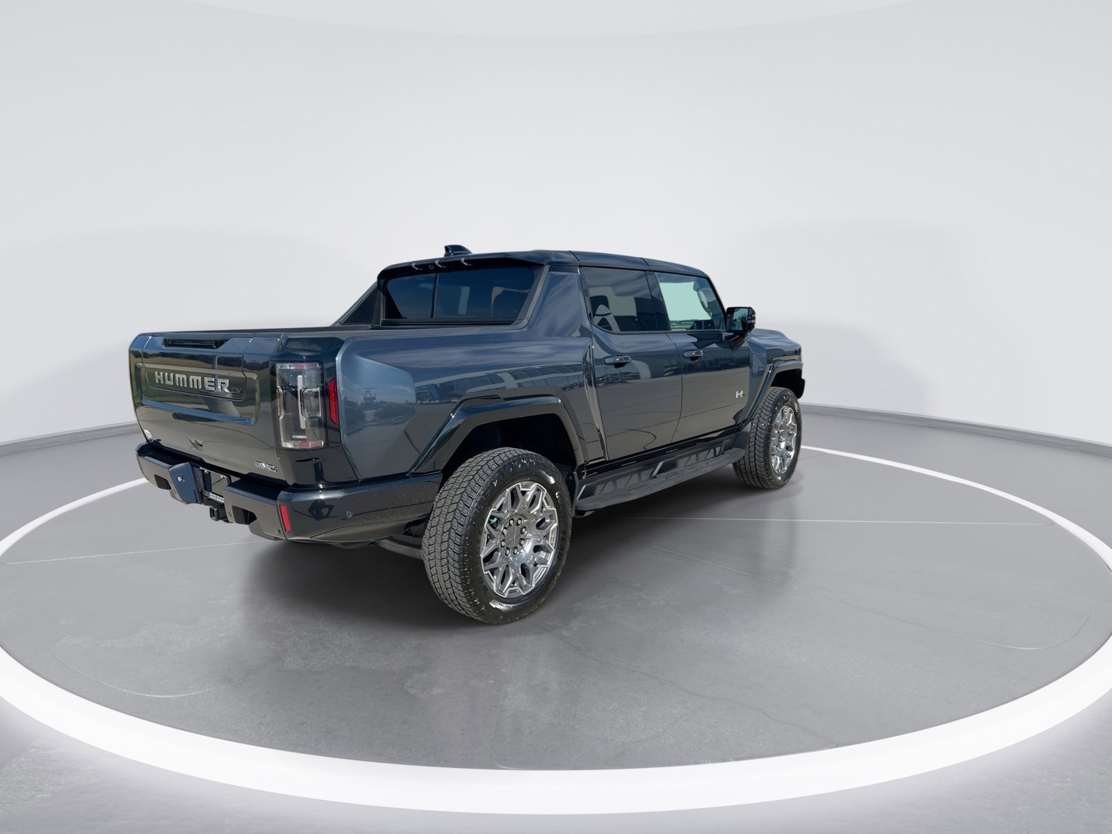 New 2026 GMC Hummer EV 4x4 Crew Cab image 8