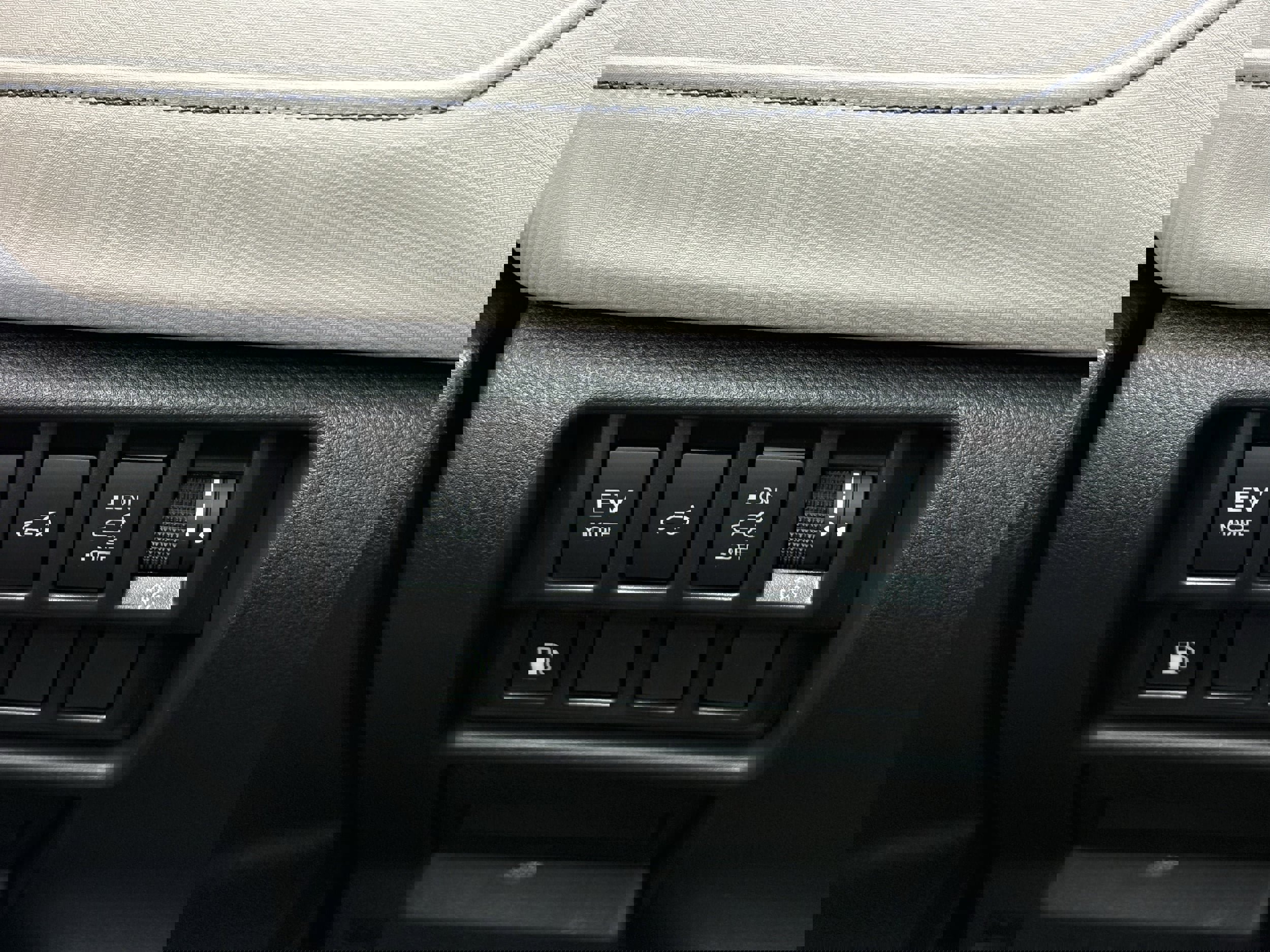 New 2026 Subaru Forester Limited image 17