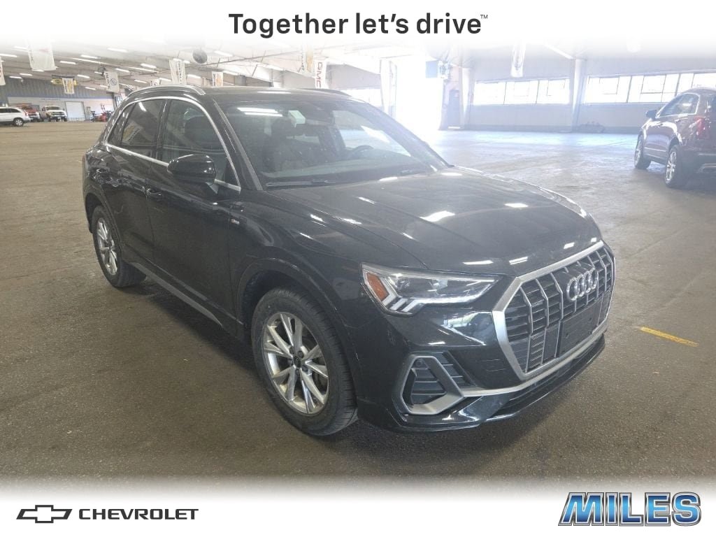 Used 2025 Audi Q3 2.0T Premium