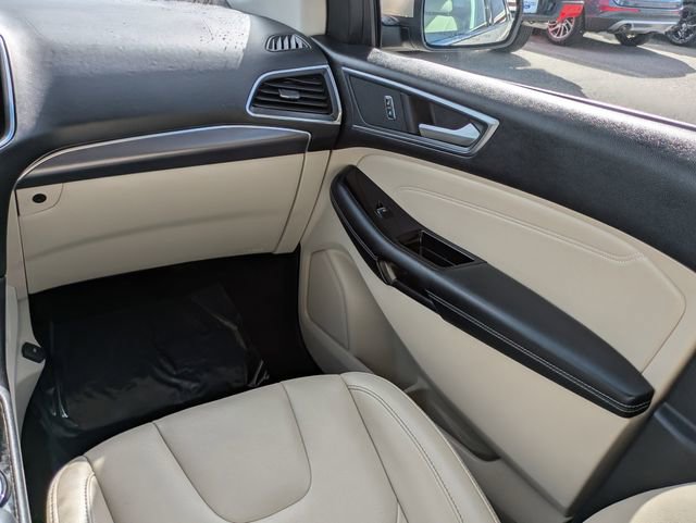 Certified 2018 Ford Edge Titanium w/ Ford Safe & Smart Package image 17
