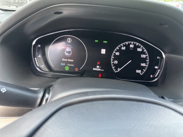 Used 2018 Honda Accord LX image 13