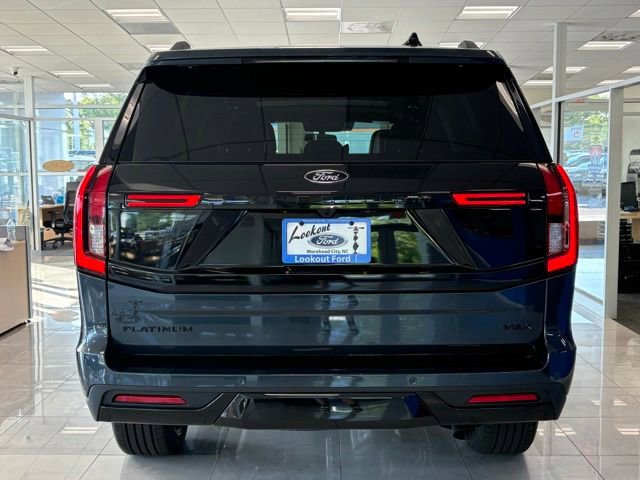 New 2026 Ford Expedition Max Platinum w/ Stealth Performance Package AWD/4WD image 4