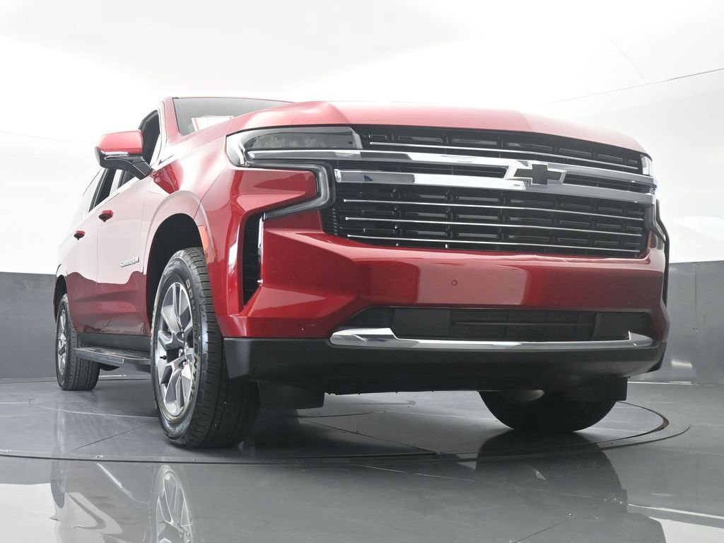 Used 2024 Chevrolet Suburban LT image 68