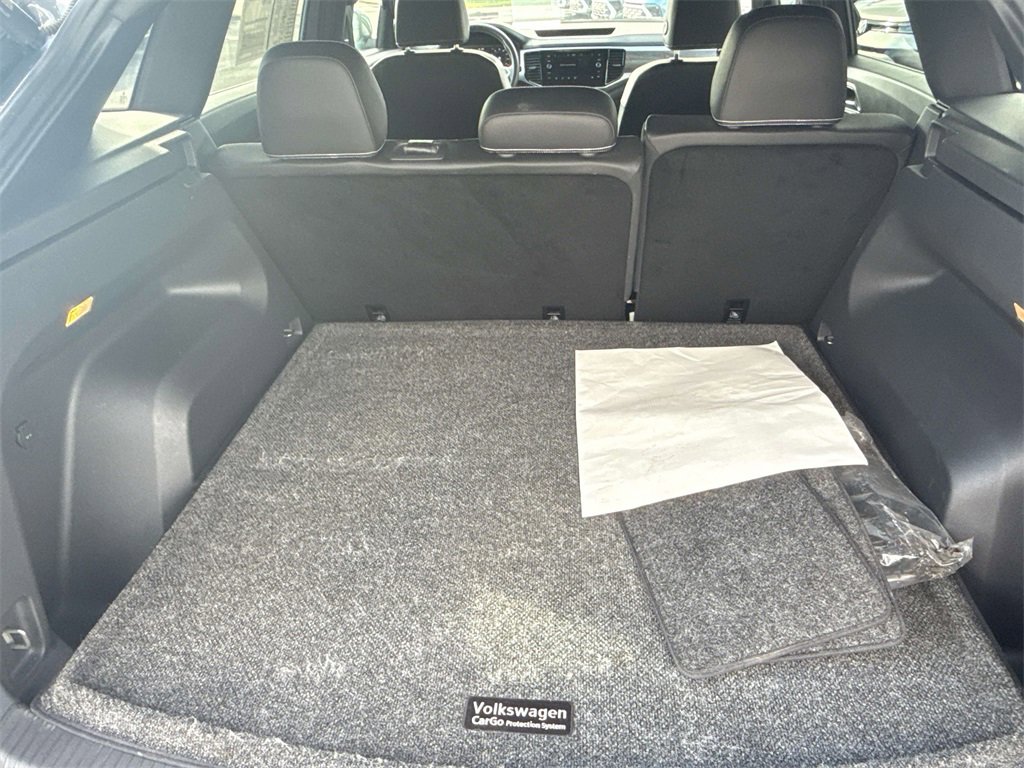 Used 2023 Volkswagen Atlas Cross Sport SE image 24