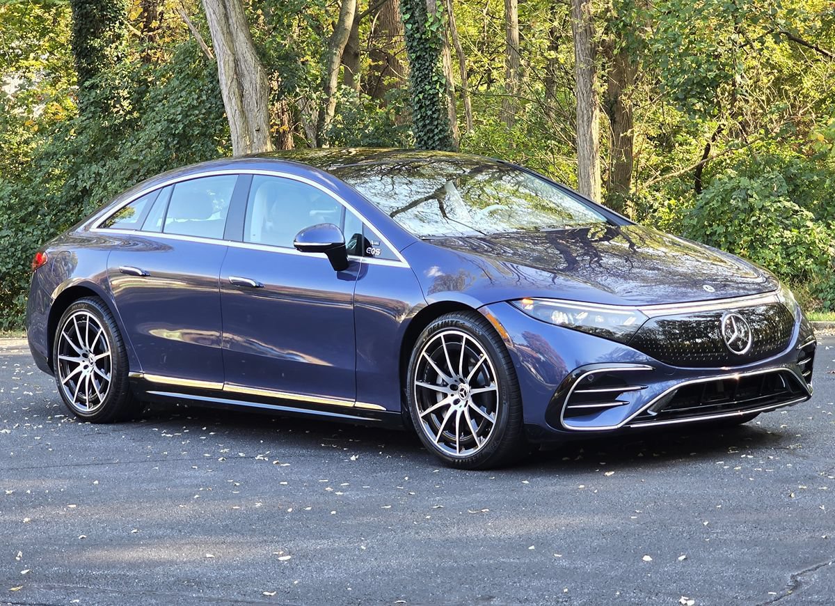 Used 2023 Mercedes-Benz EQS 580 4MATIC Sedan image 8