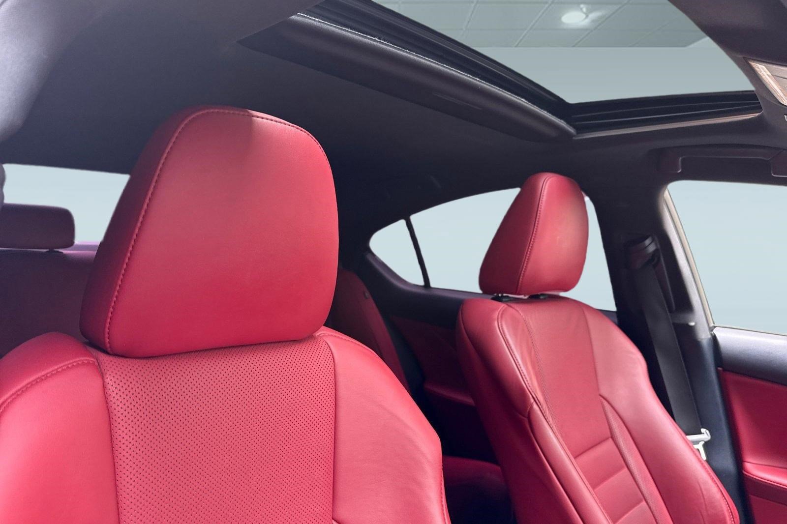Used 2021 Lexus IS 350 F Sport RWD image 24