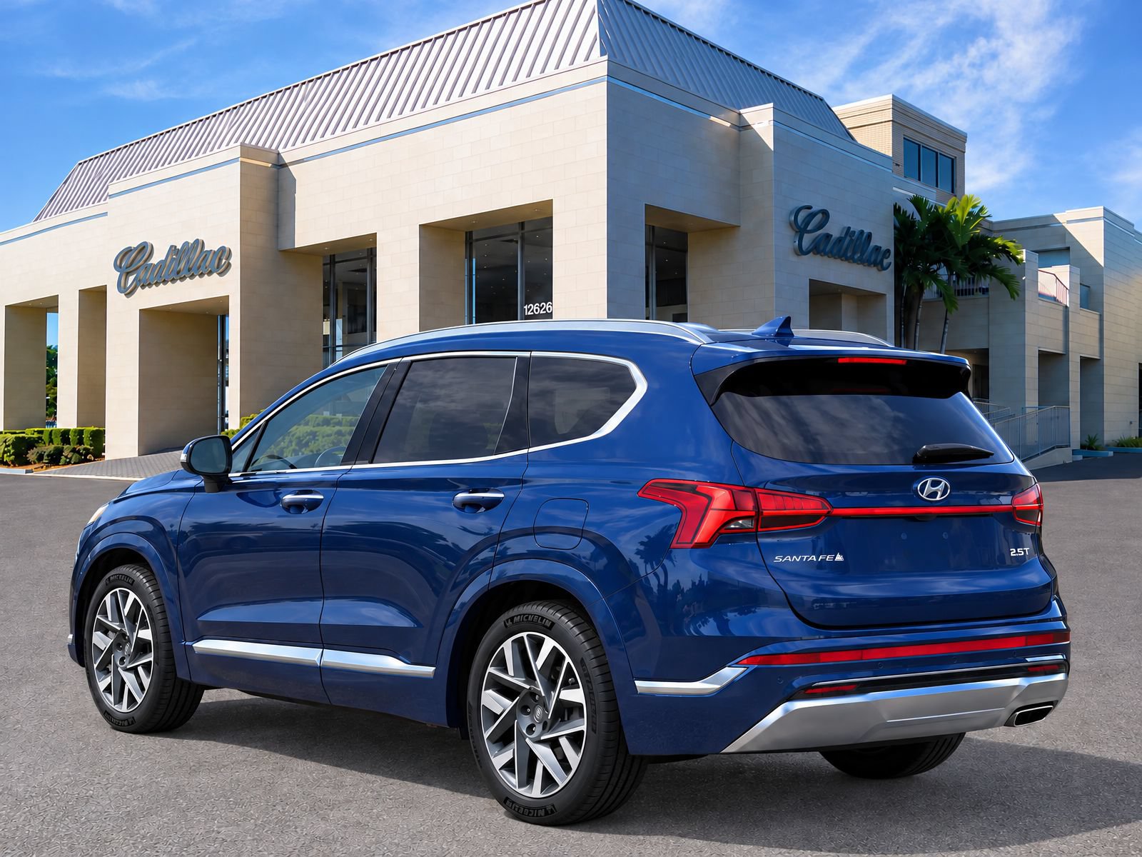 Used 2023 Hyundai Santa Fe Calligraphy FWD image 3