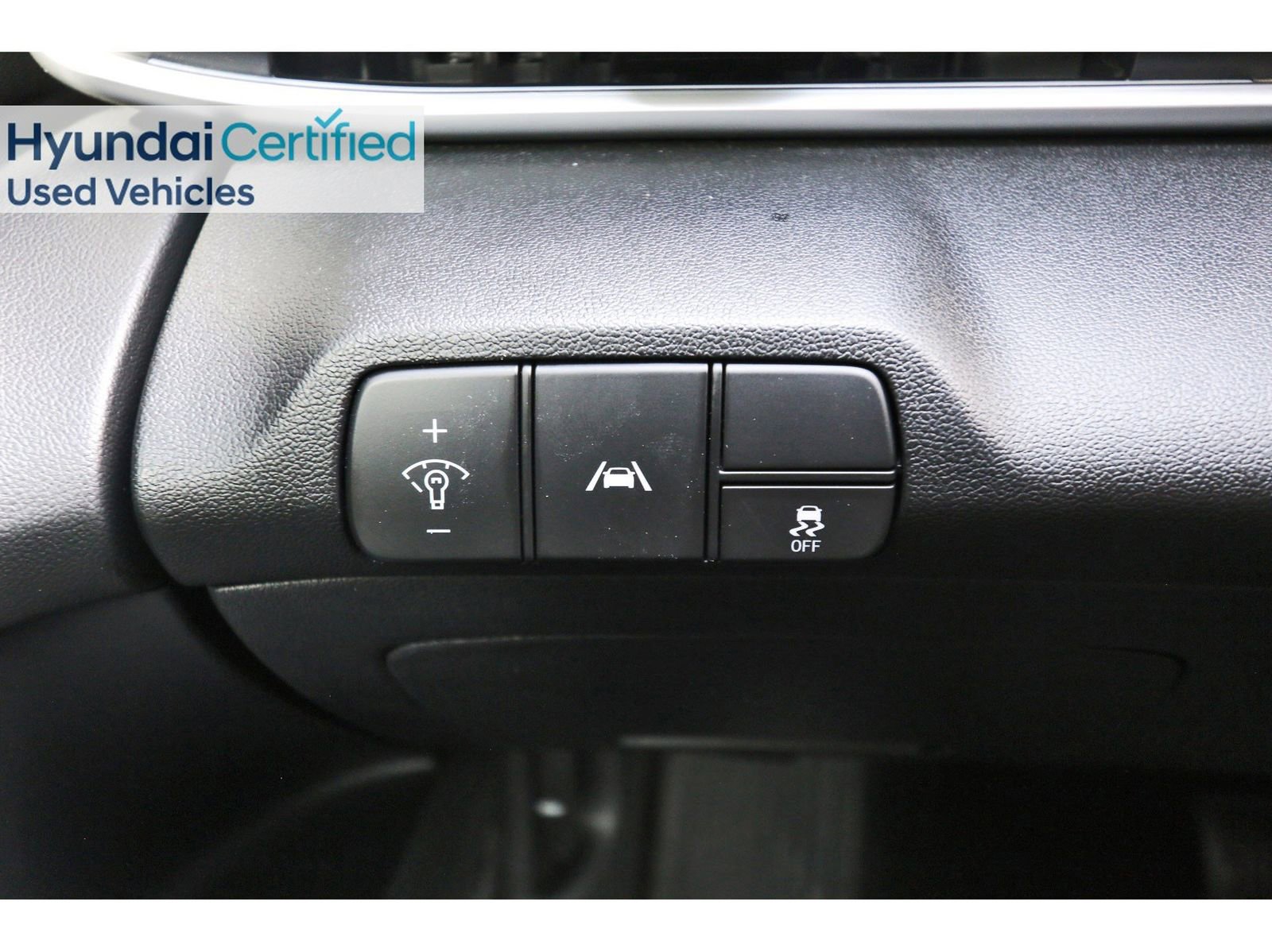 Certified 2023 Hyundai Elantra Limited FWD image 22