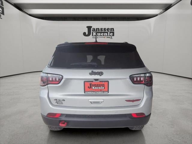 New 2026 Jeep Compass Trailhawk AWD/4WD image 29