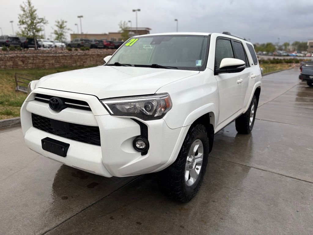 Used 2021 Toyota 4Runner SR5 Premium AWD/4WD image 3