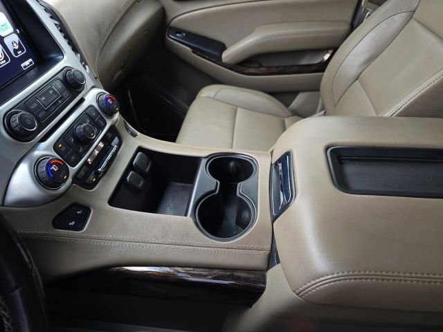 Used 2020 GMC Yukon SLT AWD/4WD image 28