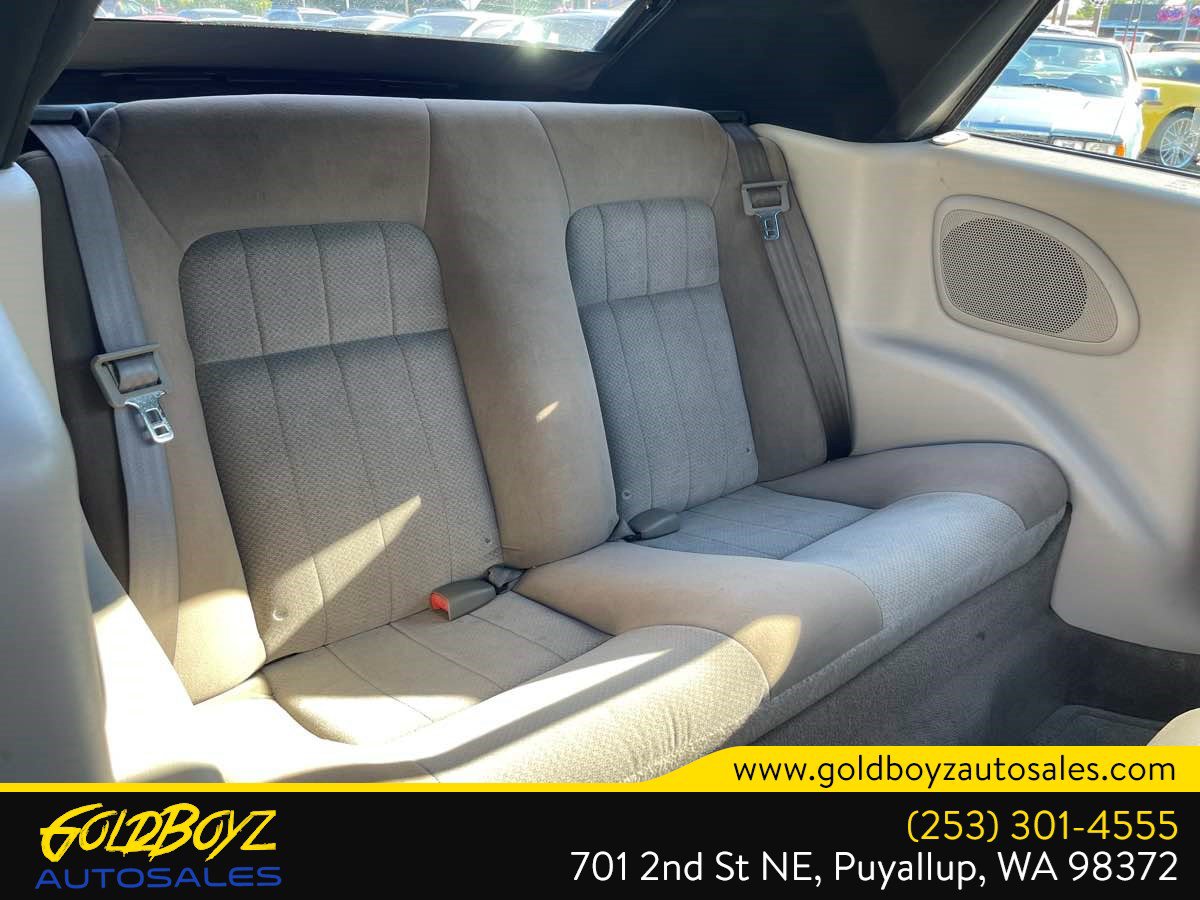 Used 2005 Chrysler Sebring Convertible FWD image 26