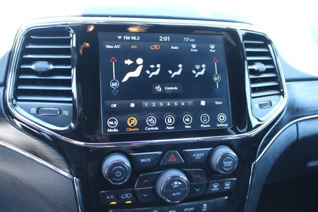 Used 2020 Jeep Grand Cherokee Limited RWD image 24