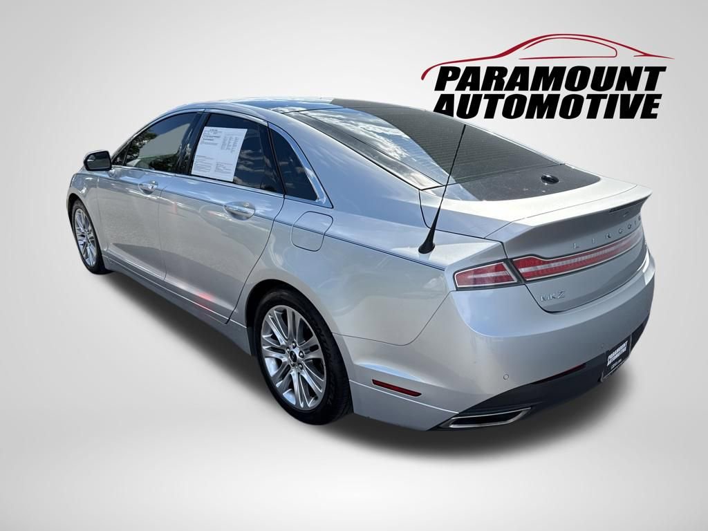 Used 2013 Lincoln MKZ FWD image 5