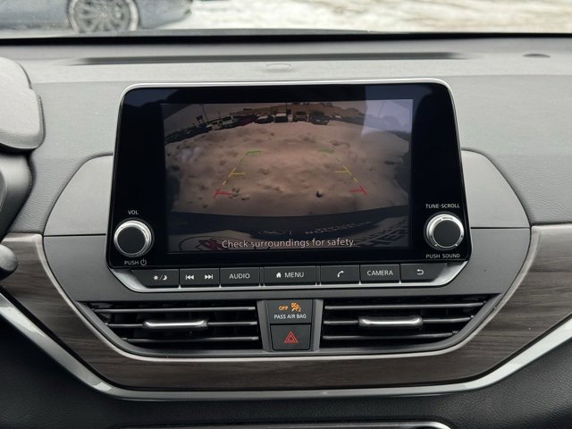 Used 2023 Nissan Altima 2.5 SV image 4