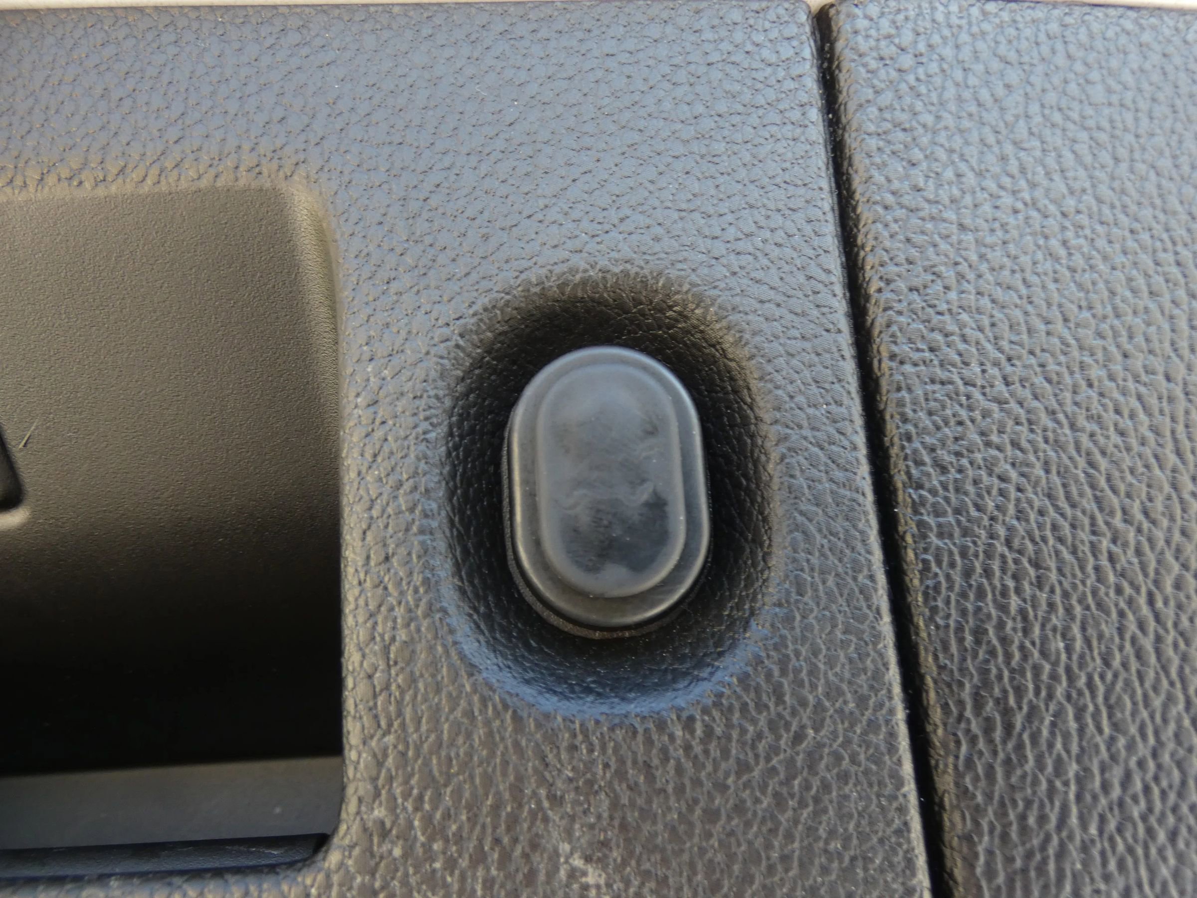 Used 2018 GMC Yukon Denali w/ Denali Ultimate Package image 72