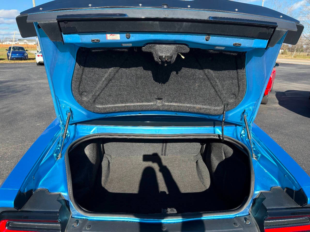 Used 2015 Dodge Challenger R/T Plus image 29