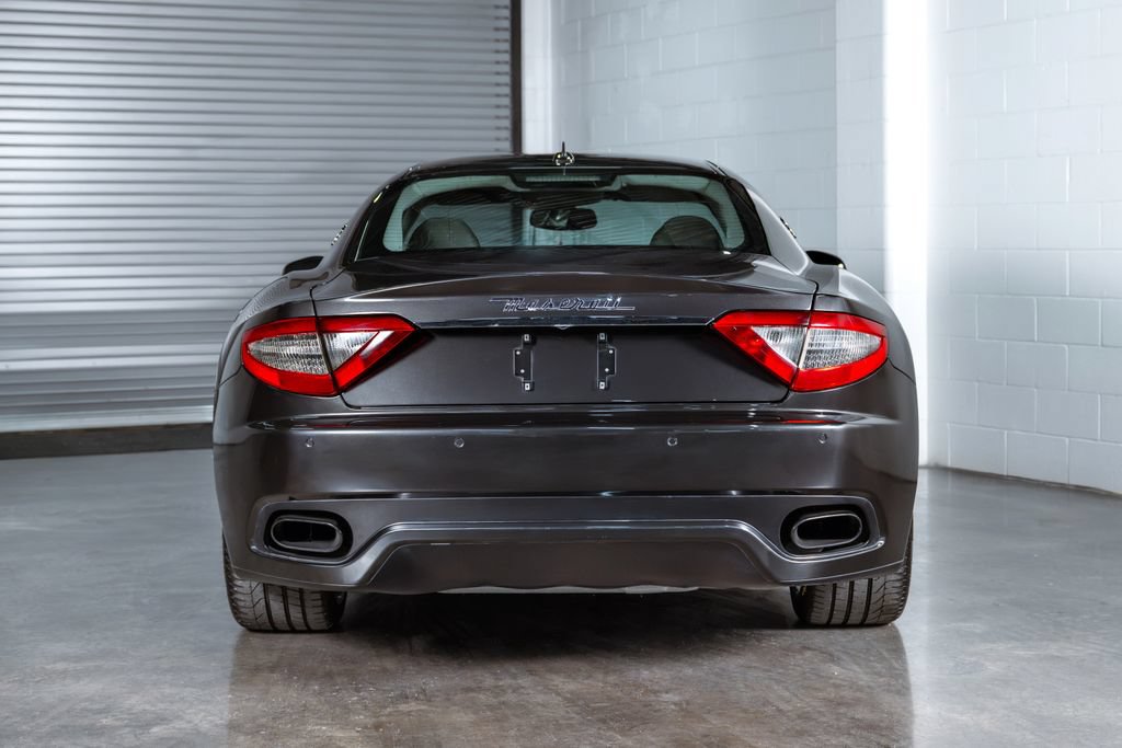 Used 2013 Maserati GranTurismo Sport RWD image 4