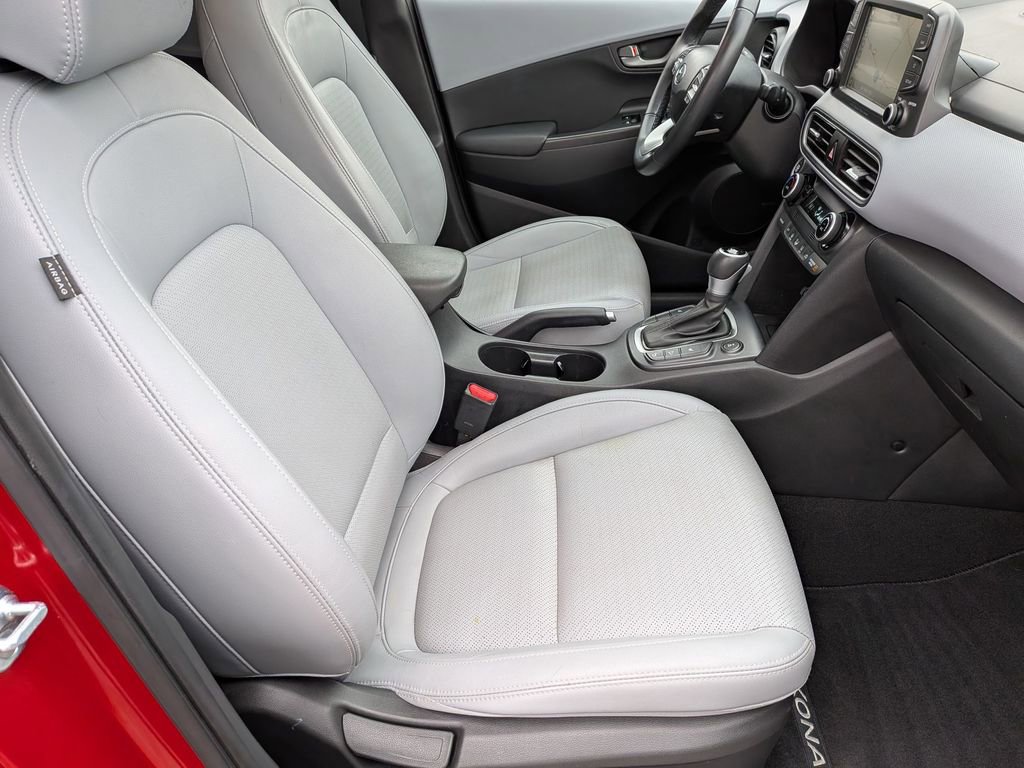 Used 2021 Hyundai Kona Ultimate image 31