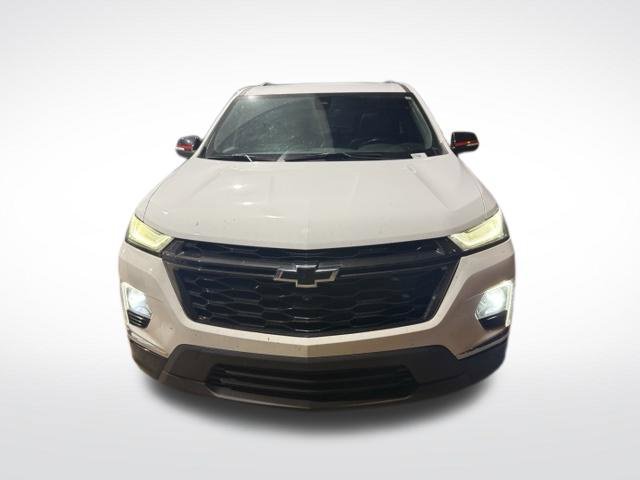 Used 2023 Chevrolet Traverse Premier w/ Redline Edition AWD/4WD image 2