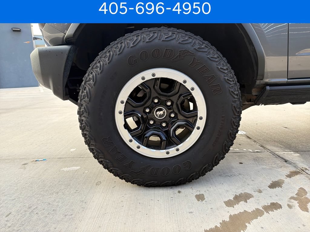 Used 2023 Ford Bronco Outer Banks w/ Sasquatch Package AWD/4WD image 30