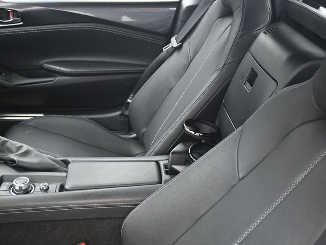 Used 2024 MAZDA MX-5 Miata RF Grand Touring image 22