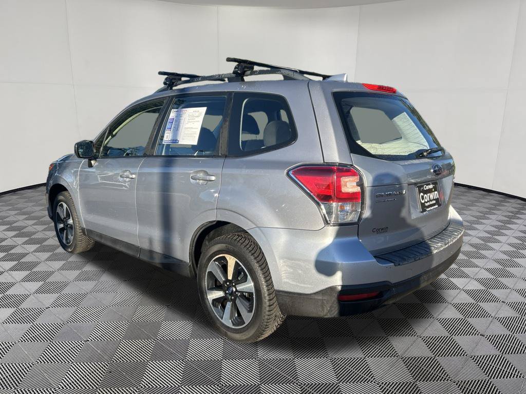 Used 2017 Subaru Forester 2.5i w/ Alloy Wheel Package AWD/4WD image 5