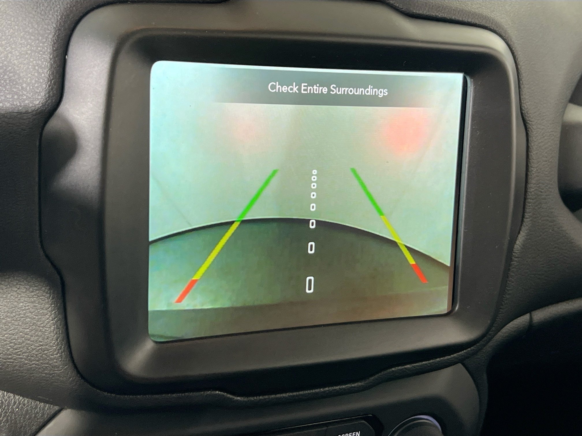 Used 2022 Jeep Renegade Latitude AWD/4WD image 14