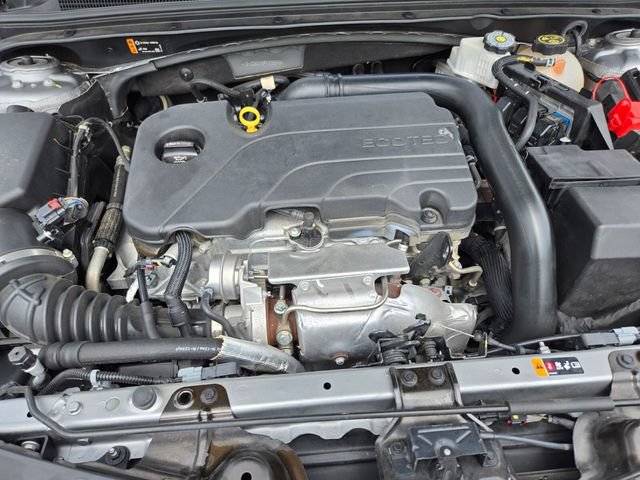 Used 2023 Chevrolet Malibu LT FWD image 18