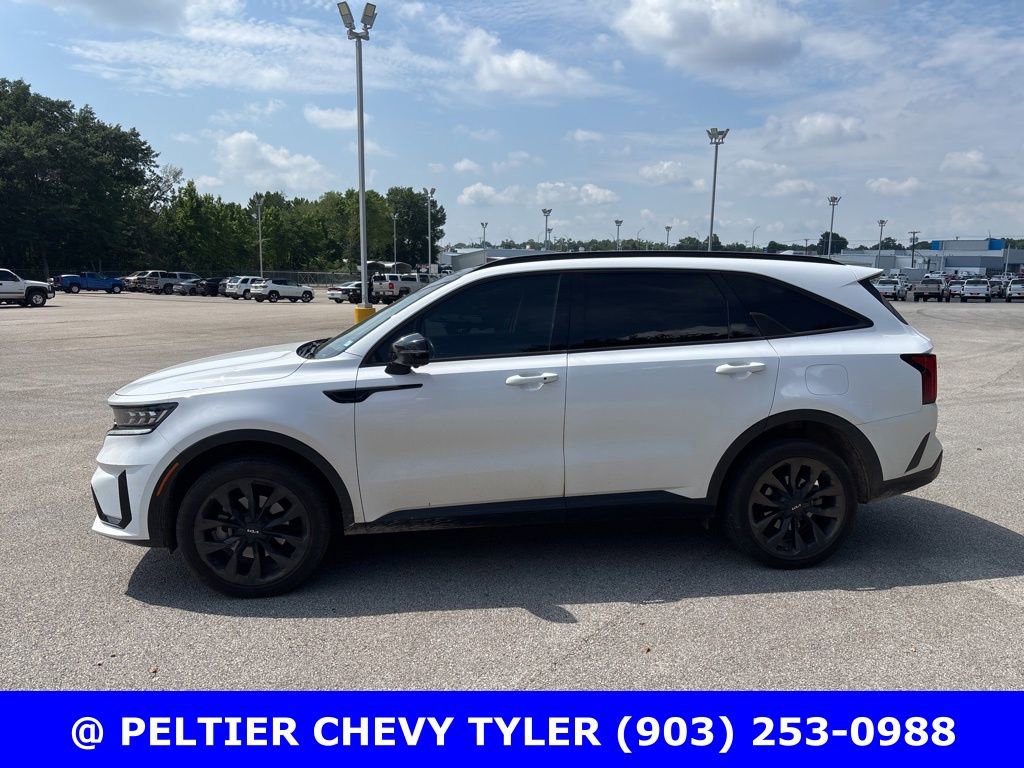 Used 2023 Kia Sorento SX AWD/4WD image 4