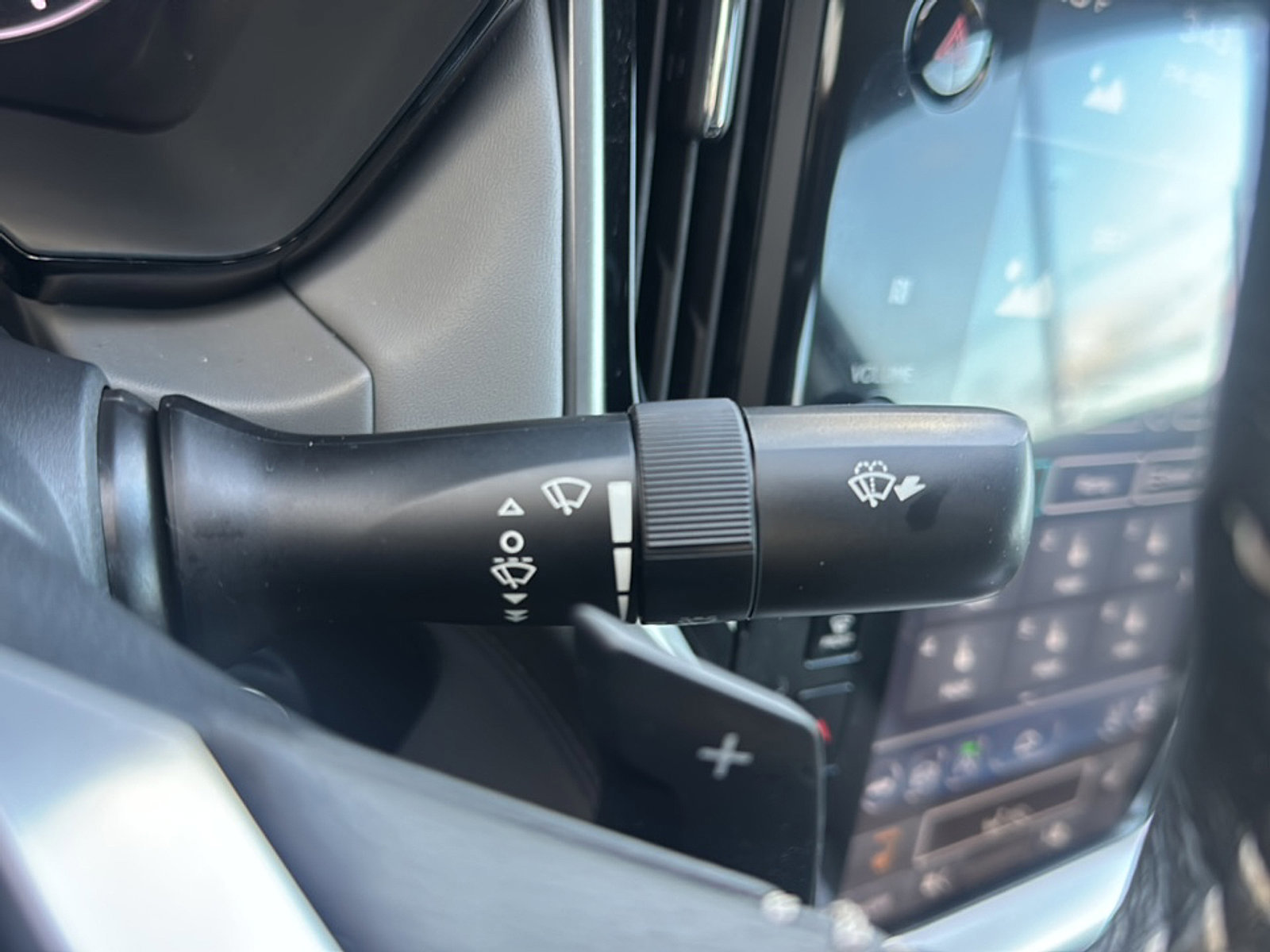 Certified 2025 Subaru Legacy Premium image 28