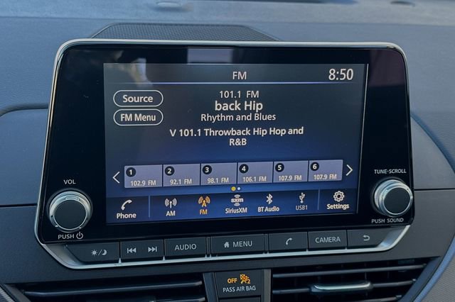 New 2025 Nissan Altima 2.5 SR image 17