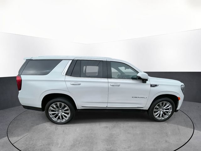 Used 2023 GMC Yukon Denali w/ LPO, Floor Liner Package AWD/4WD image 8