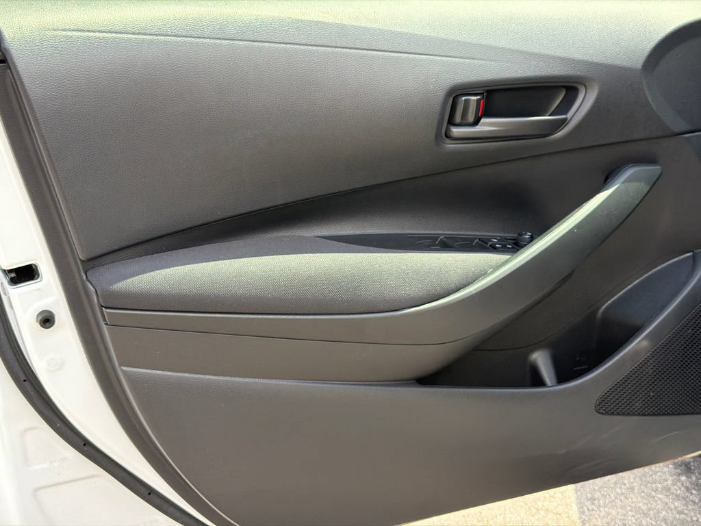 Used 2023 Toyota Corolla LE FWD image 16