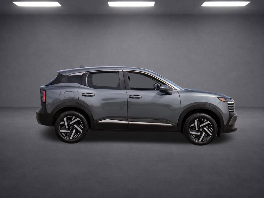 Used 2025 Nissan Kicks SV FWD image 3
