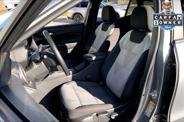 Used 2024 Chevrolet Trax RS w/ Driver Confidence Package image 24