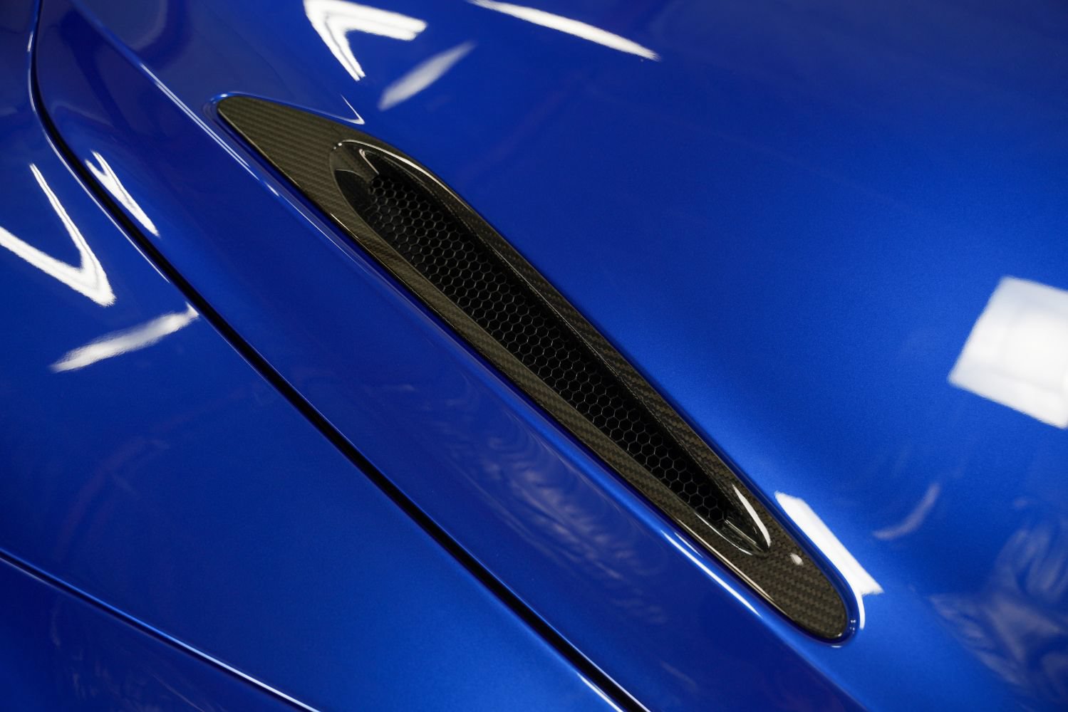 Used 2022 McLaren 765LT RWD image 15