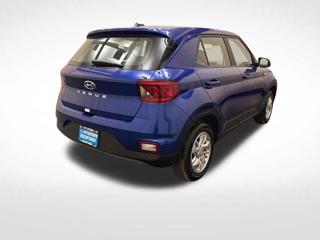 Certified 2026 Hyundai Venue SE image 5