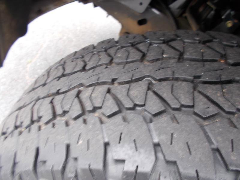 Used 2004 Ford Explorer Sport Trac XLT RWD image 16