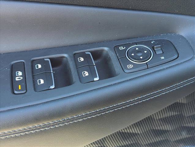 Used 2022 Hyundai Santa Fe SEL Premium image 7