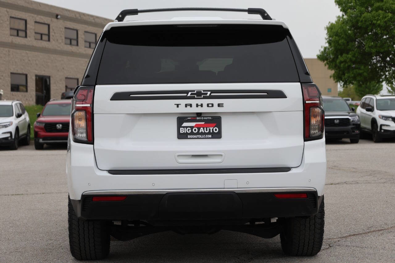 Used 2023 Chevrolet Tahoe Z71 w/ Luxury Package AWD/4WD image 10
