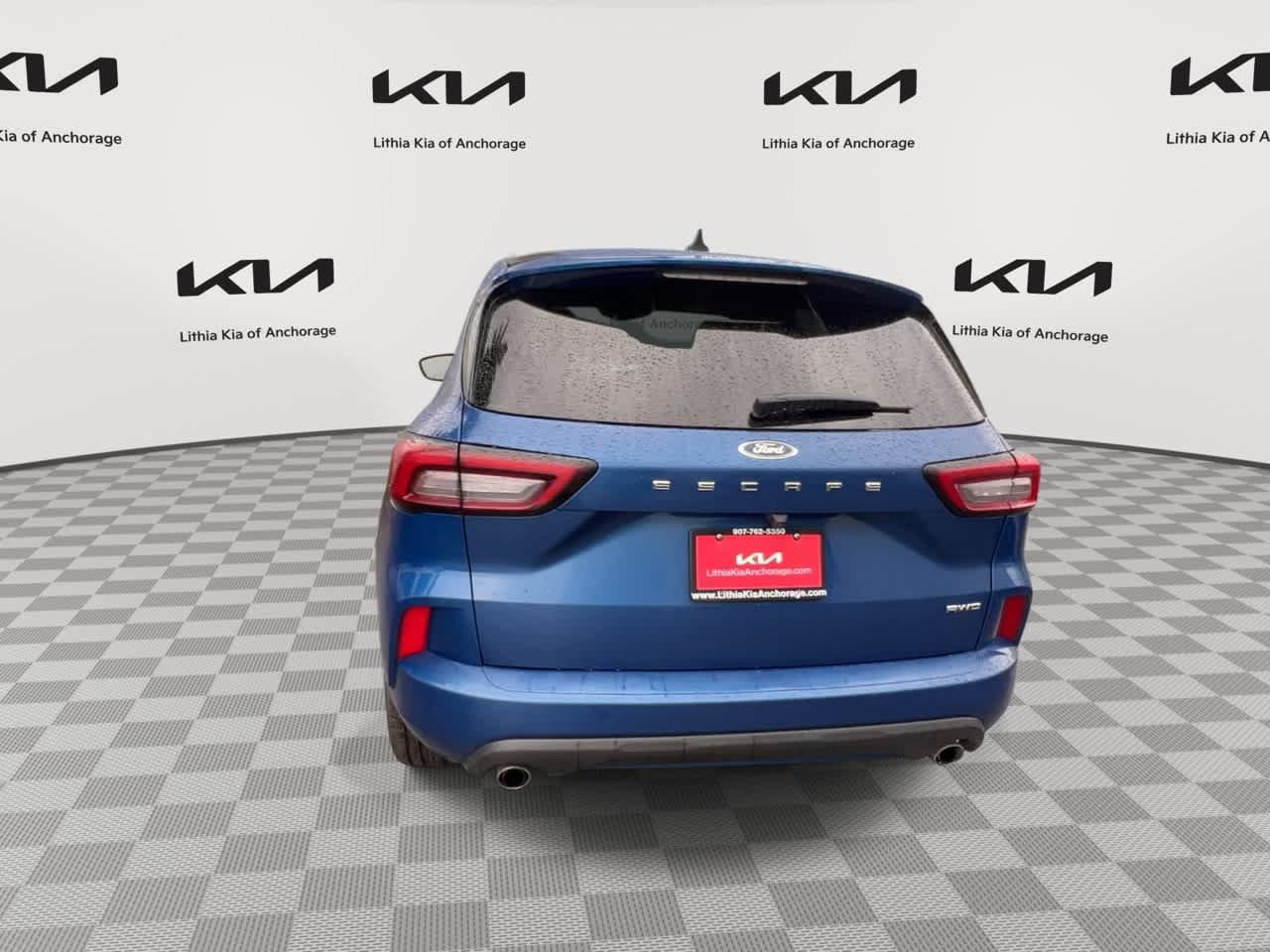 Used 2023 Ford Escape ST-Line AWD/4WD image 7