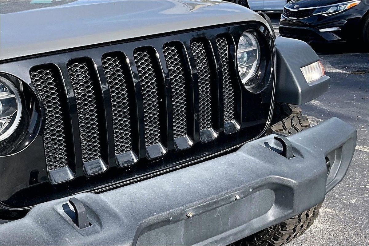Used 2020 Jeep Wrangler Unlimited Sport image 35