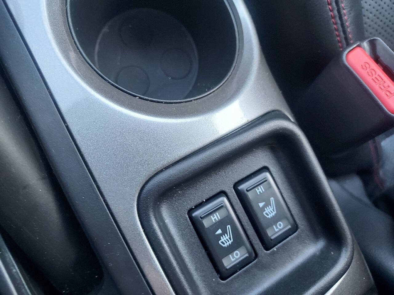 Used 2012 Nissan Juke SL AWD/4WD image 14
